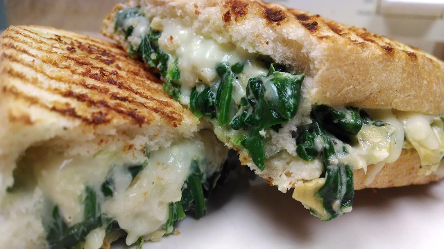 spinach-artichoke-grilled-cheese